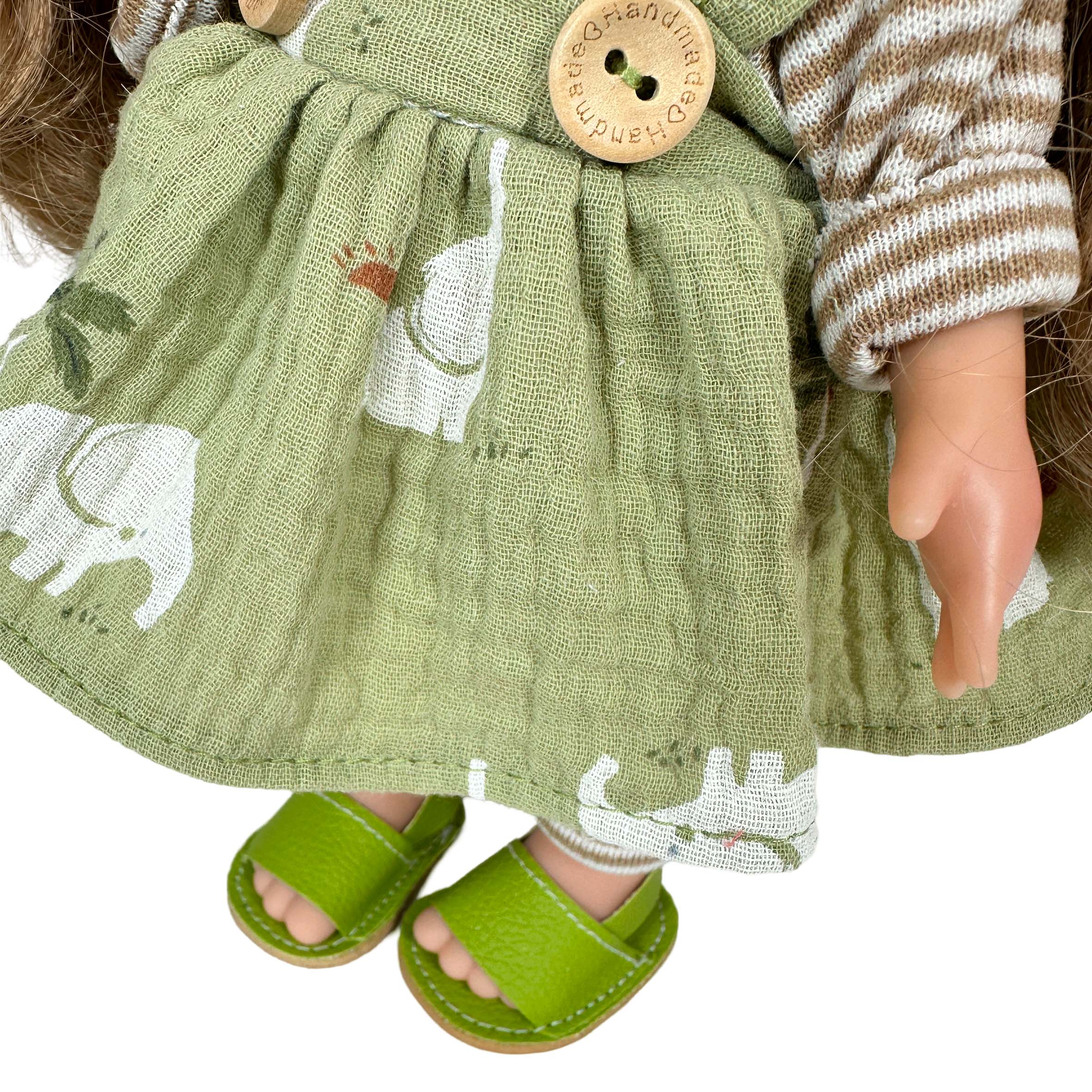 Handcrafted Collectible Mia Farmer Doll (3432) by Nines D&